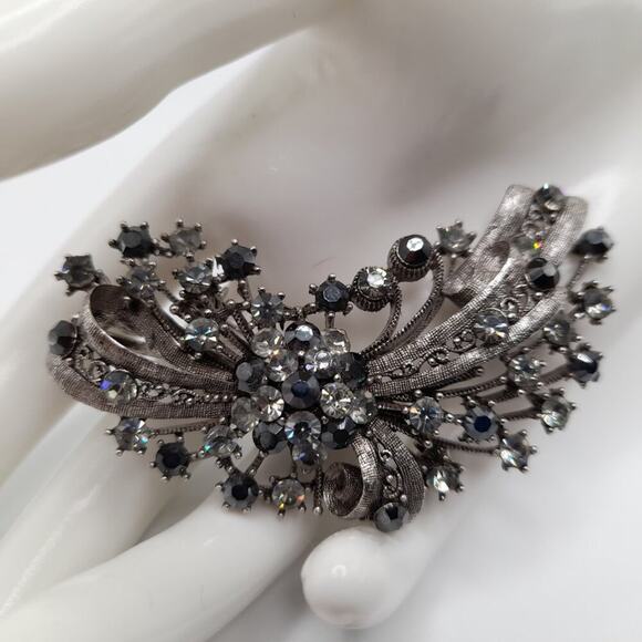 Vintage Gray Silver Black Rhinestone Brooch Pendant, 2 3/4 Inches - Picture 10 of 12